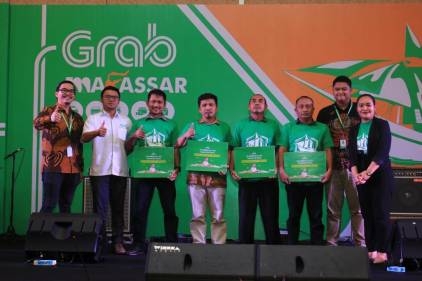 Grab Gelar Dekat dengan Grab untuk Mitra Pengemudi Berprestasi di Makassar
