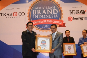 Adaptif Buat Bina Sarana Informatika Raih Anugerah Brand Indonesia 2018