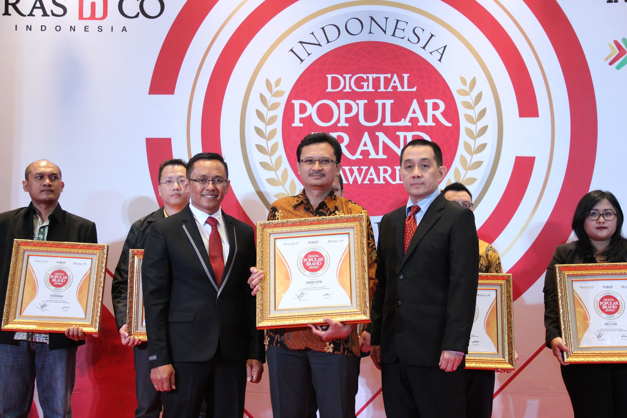Bank BTN Raih Penghargaan Indonesia Digital Popular Brand Award 2018