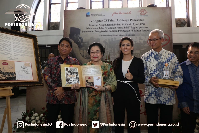 Peringati Hari Lahir Pancasila Pos Indonesia Luncurkan Prangko Bung Karno