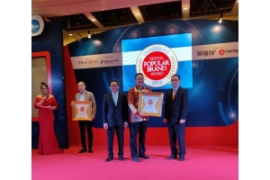 Shop&Drive Raih Indonesia Digital Popular Brand Award