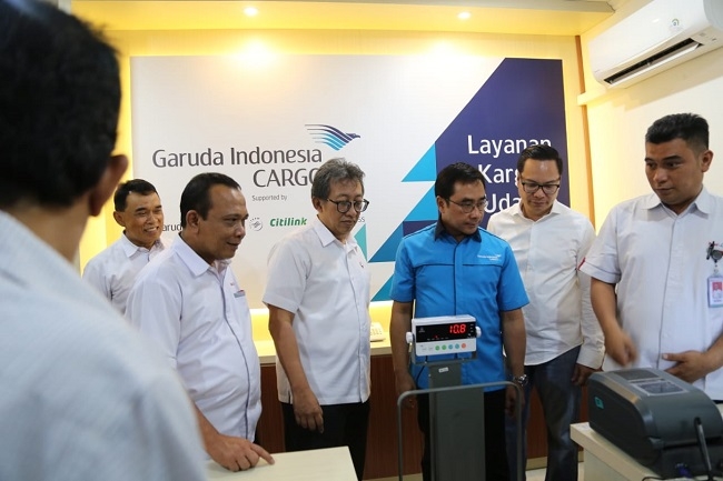 Perluas Distribusi Jaringan Kargo, Garuda Indonesia dan Pelni Jalin Kemitraan