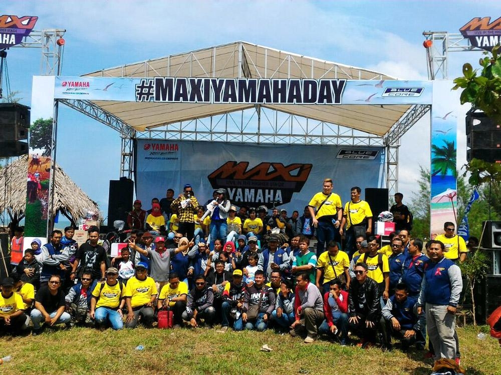 Bikers Yamaha Maxi Siap Gaspol di Kota Palembang