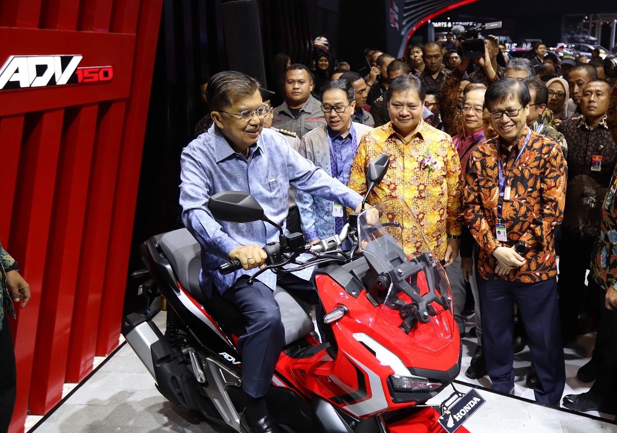 AHM Daulat Honda ADV150 Sebagai Penjelajah Jalanan Baru