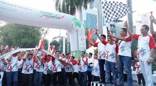 BUMN Hadir Untuk Negeri Lewat Jalan Sehat di Jakarta