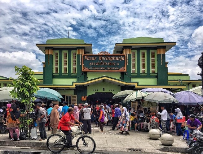 Yogyakarta Susun Kajian Dampak Minimarket Terhadap Pasar Tradisional
