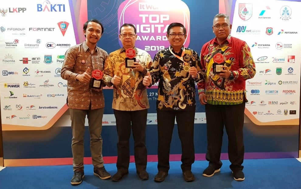 Terus Ukir Prestasi, PTPN X Dianugerahi Tiga Penghargaan TOP Digital Award 2019