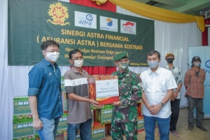 Sinergi dengan Kostrad,  Asuransi Astra Salurkan 1.000 Paket Sembako untuk Masyarakat Cibinong