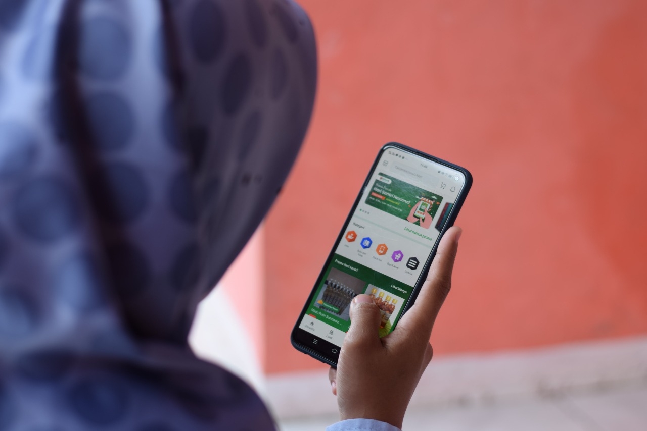 Dukung UMKM Go-Digital, Aplikasi KESAN Luncurkan Marketplace Ramah Santri