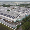Pasang 1.548 Panel Fotovoltaik, Softex Manfaatkan Tenaga Surya di Pabrik Sidoarjo