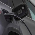 Mercedes-Benz Hadirkan Flexible Charging System, Bisa Digunakan untuk Segala Jenis Soket