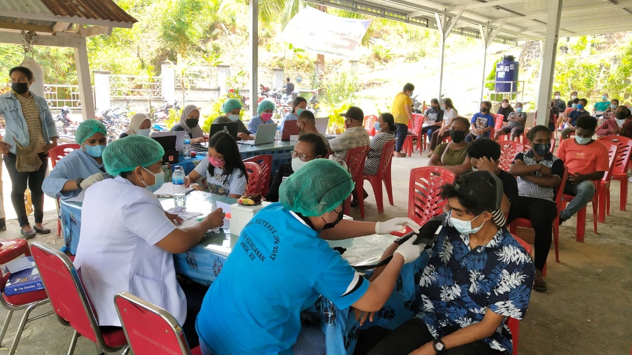 Yayasan Tunas Bakti Nusantara Dukung   Pemerataan Vaksinasi Hingga Provinsi Papua