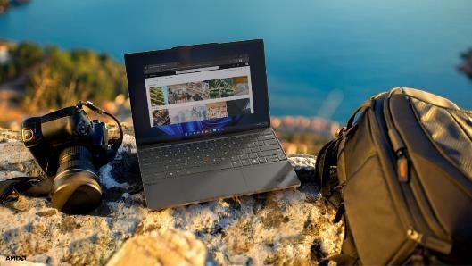 ThinkPad™ Z Series Membawa Tampilan Baru dengan Bahan Daur Ulang