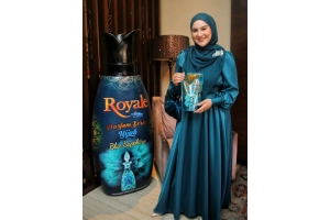 Wings Group Luncurkan Royale Parfum Series by SoKlin Hijab Blue Sapphire