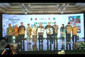 Keren, Pos Indonesia Terapkan Teknologi QR Code pada Prangko