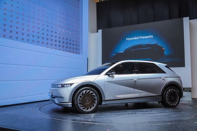 Hyundai Bekali Ionic 5 dengan Fitur Cintar Bluelink, Apa Kehebatannya?