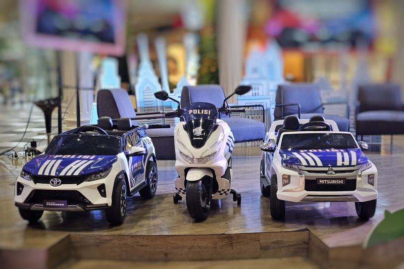 Gandeng Polri, Toys Kingdom Luncurkan Mainan Mobil Polisi