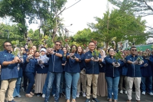 Atasi Polusi Jakarta, Indonesia Re Tanam 8.100 Pohon
