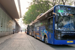 DAMRI Luncurkan Layanan Bus Listrik di Bandung