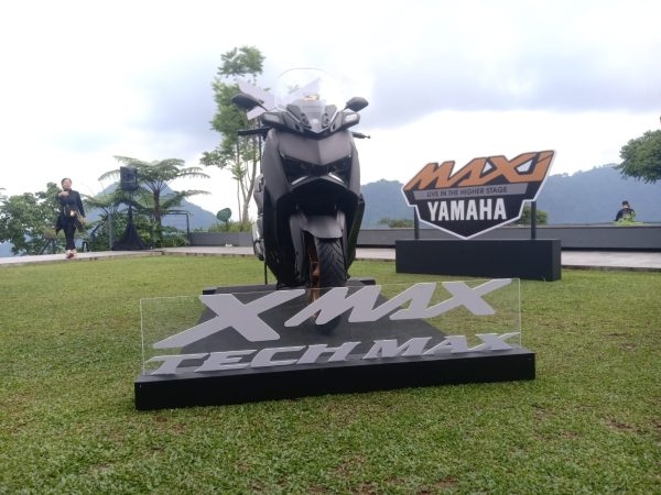 Yamaha Luncurkan XMAX 250 TechMAX, Ini Fitur Unggulannya