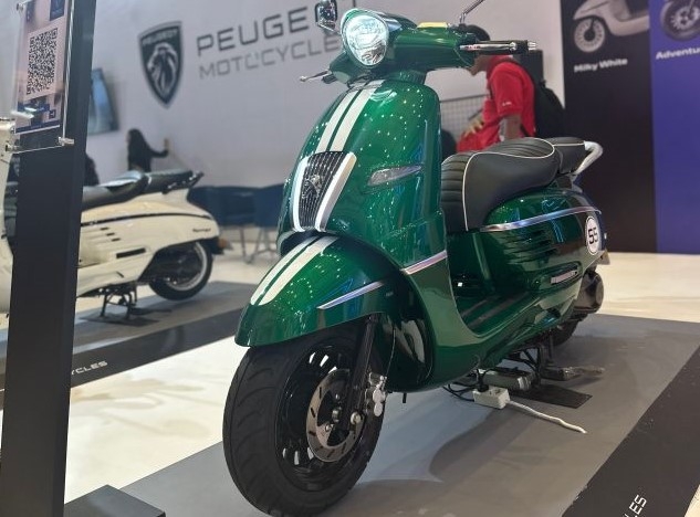 Kembali Eksis di Tanah Air, Peugeot Motocycles Indonesia Luncurkan Skutik Django