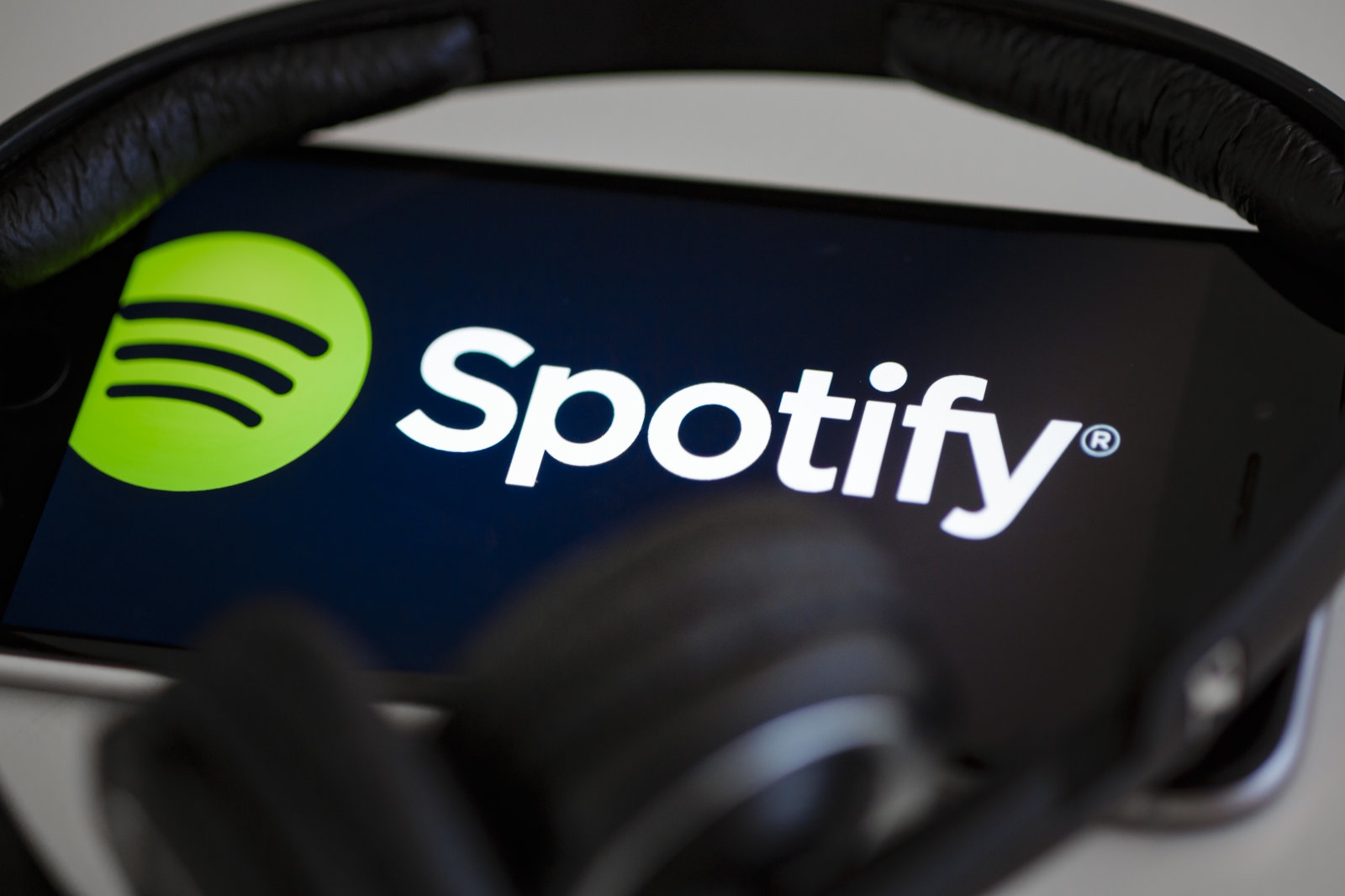 Spotify Bersiap Masuk Ke Bursa Saham Lewat Direct Listing Secara Langsung