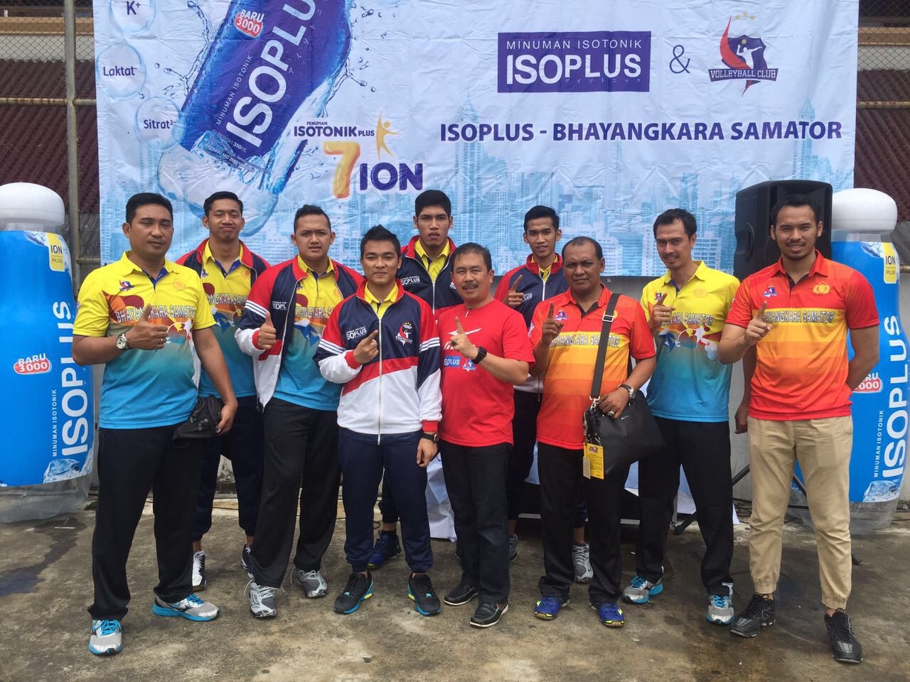 Surabaya Bhayangkara Samator bersama ISOPLUS Beri Coaching Clinic di Malang