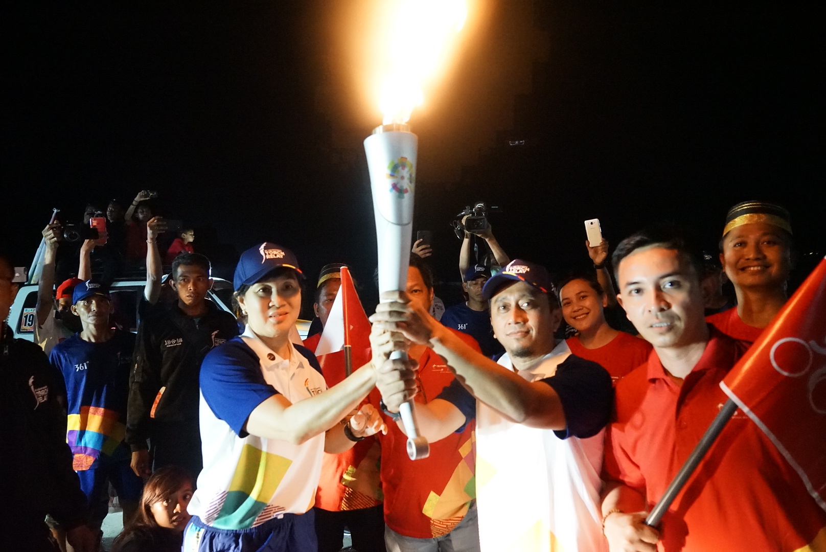 Telkomsel Sukseskan Pawai Obor Asian Games 2018 di Tanjung Bira Bulukumba