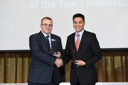 Bank OCBC NISP Raih 5 Penghargaan Asian Banking & Finance Award 2018 - Singapore