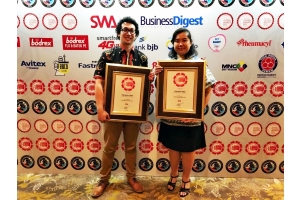 PT Tiga Pilar Sejahtera Food Raih 2 Penghargaan di Indonesia Original Brand 2017