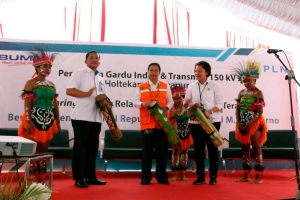 Menteri BUMN Resmikan Gardu Induk dan Transmisi Listrik 150 kV Pertama di Papua