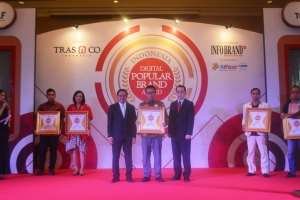 Terapkan Strategi Komunikasi Melalui Digital, BNI Syariah Raih Penghargaan Indonesia Digital Popular Brand Award 2018
