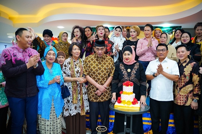 Gelar Gathering Buka Bersama, CEO Indonesia Rayakan HUT Pembina yang Dihadiri Kepala KSP Moeldoko