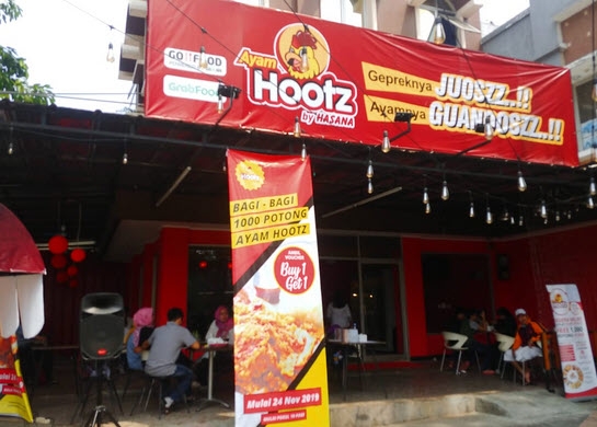 Resmikan Gerai Baru di Harapan Indah, Ayam Hootz Siap Jaring Mitra Bisnis Potensial