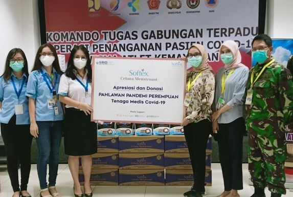 Bantu Penanganan COVID-19, Softex Indonesia Salurkan Bantuan Untuk Tenaga Medis dan Masyarakat