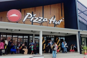 Tenang, Pizza Hut Indonesia Enggak Bangkrut Kok!