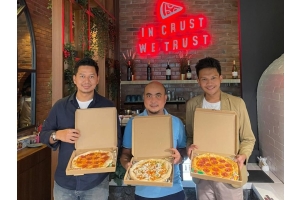 Pizza Custom Pertama di Indonesia Tawarkan Peluang Waralaba