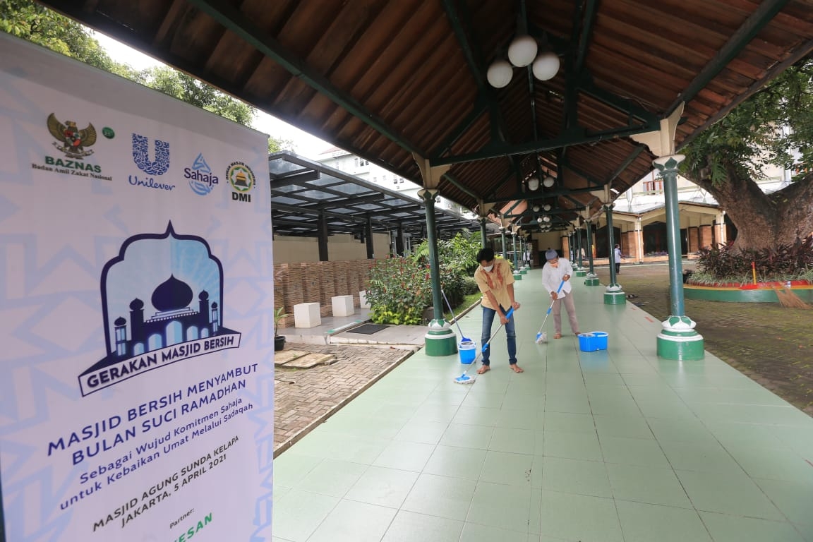 Unilever Jaga 30.000 Masjid Tetap Higienis di Bulan Ramadan