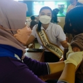 Dihadiri Miss Indonesia Carla Yules, Warga Sambut Antusias Sentra Vaksinasi MNC Peduli di Malasari Bogor