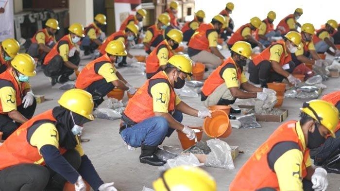 SIG Gelar Pelatihan dan Sertifikasi Bagi 190 Tenaga Konstruksi di Surabaya dan Kediri