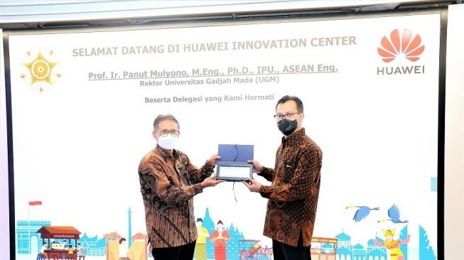 Huawei Gandeng UGM Dalam Pengembangan Talenta Digital Indonesia