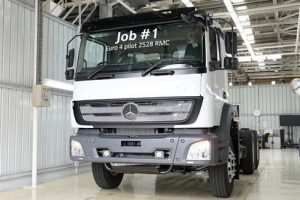 Mudik 2022: Daimler Commercial Vehicles Indonesia Hadirkan Lebaran Rescue 2022