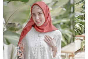 Jelang Lebaran, Ini Produk Unggulan Agnes Hijab