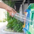 Menengok Cara Daur Ulang Botol Aqua di Lombok
