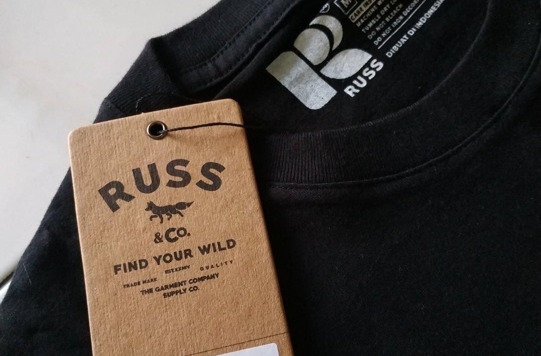 Mencari Pakaian Keren, Ini Produk Baru dari Russ & Co