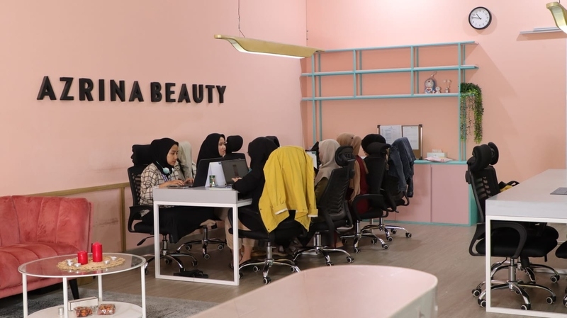 Azrina Beauty Solusi Pecinta Skincare Hadapi Masalah Kulit Wajah