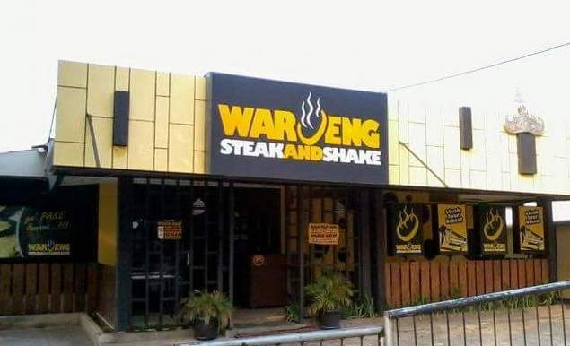 November 2023, Waroeng Steak & Shake Berangkatkan 16 Karyawannya Umrah