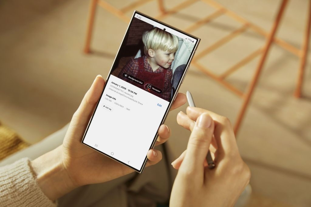 Samsung Sematkan Lima Fitur Berbasis AI di Galaxy S24 Series untuk Segmen Traveler