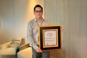 Presdir MECCAYA Raih Penghargaan The Best CEO 2023