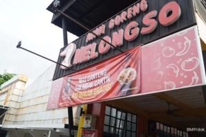 Ayam Goreng Nelongso dari Kaki Lima Hingga Jadi Perusahaan Kuliner